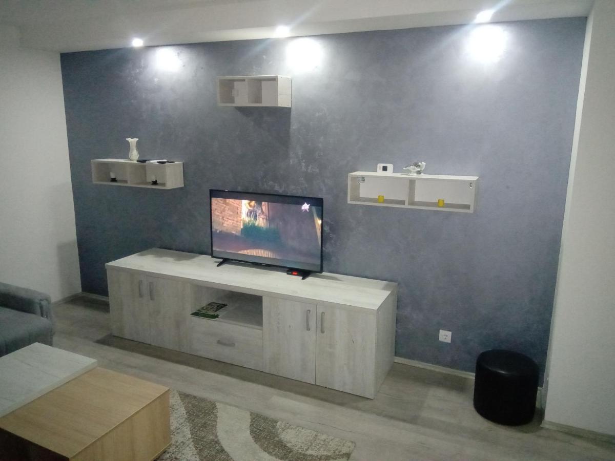 Апартаменти Fantastik Баїна-Башта Екстер'єр фото